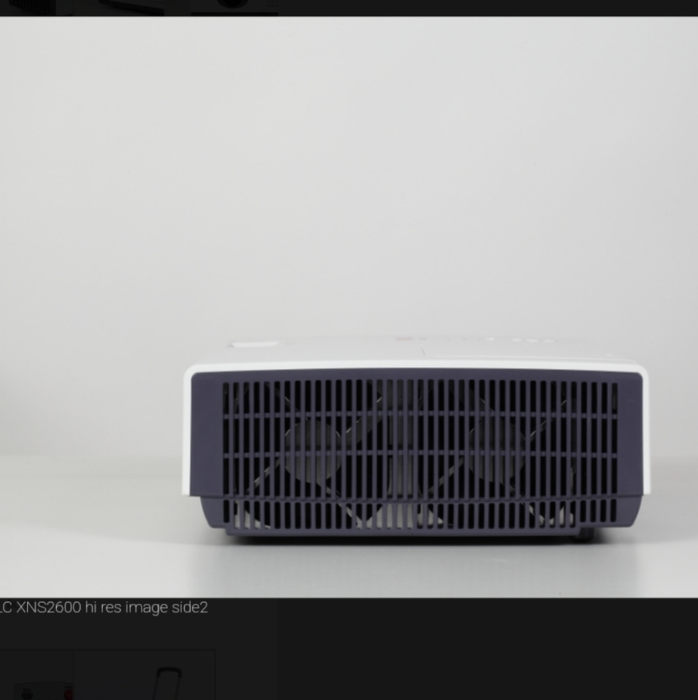 Eiki Projector - Picture 5 of 14